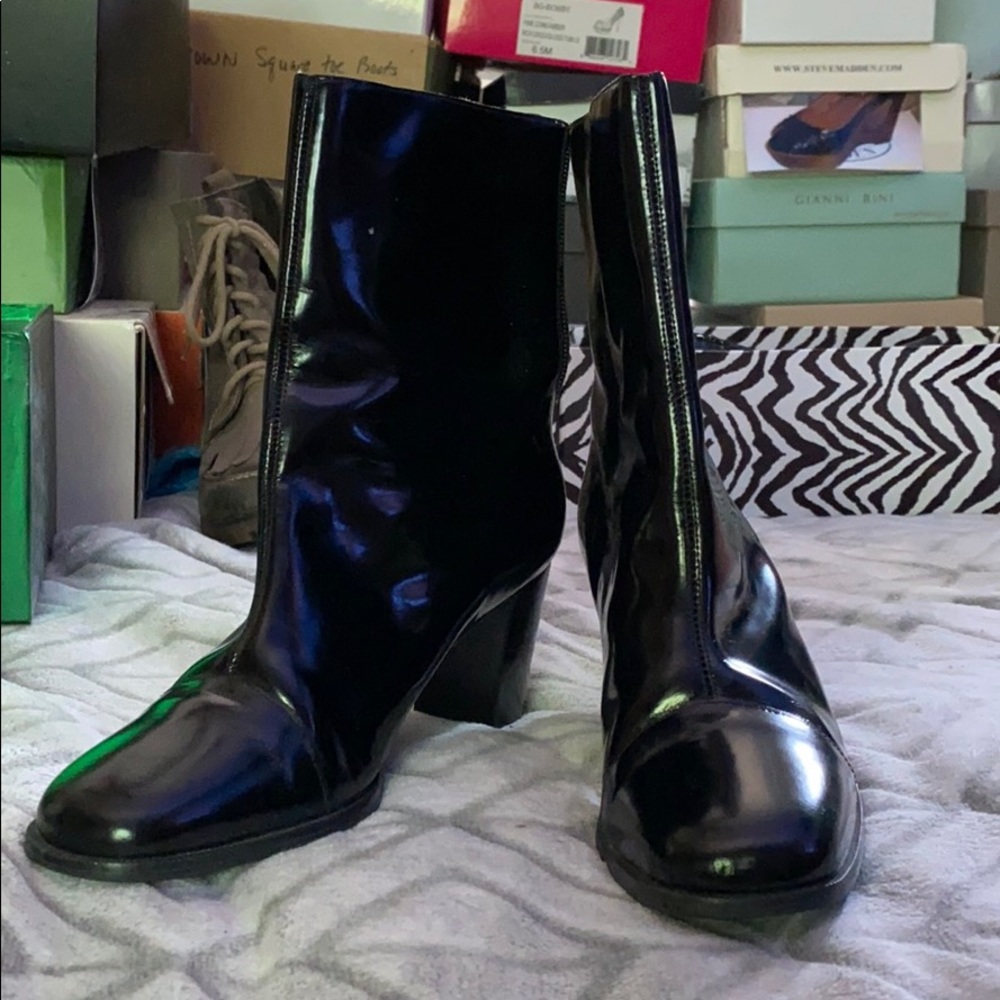 Pazzo High Shine Black Boots size 7